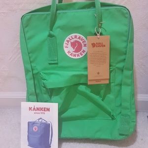 NWT Fjallraven Kanken Classic Villa Green 2013